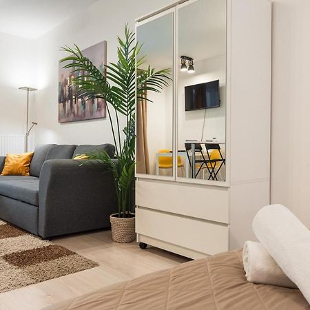 Modern Newly-Built Home By The New York Cafe Budapest Ngoại thất bức ảnh